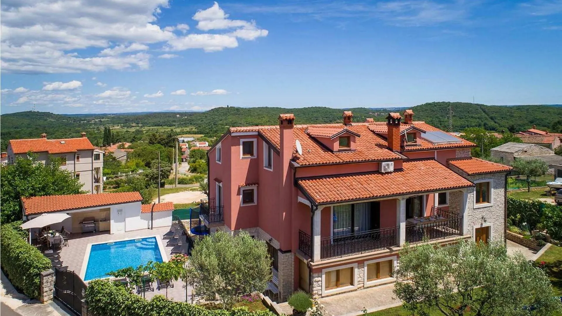 Villa Viktori Rovinj 0*,  Croatia