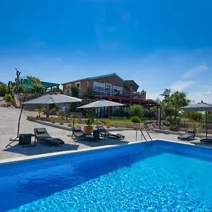 Ferienhaus Meerblick Julian Nahe, Rovinj
